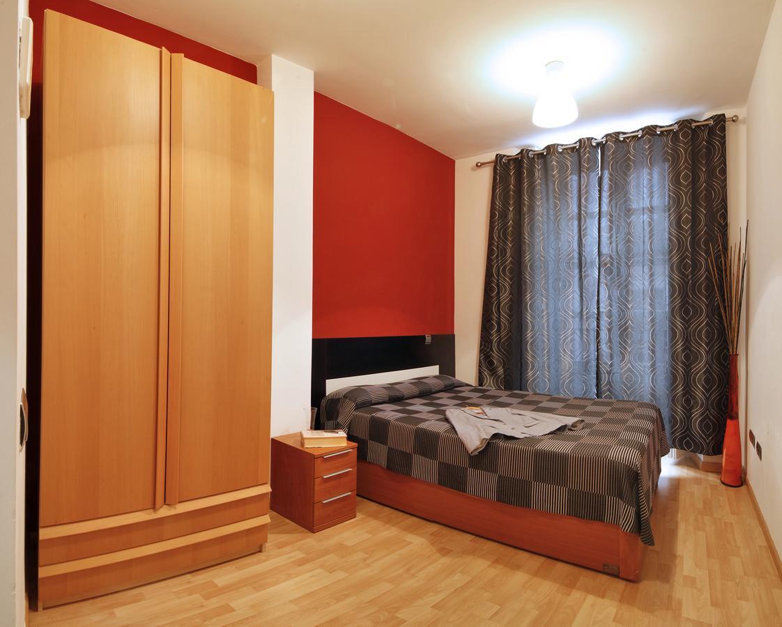 Apartamentos El Tiempo Madrid Esterno foto